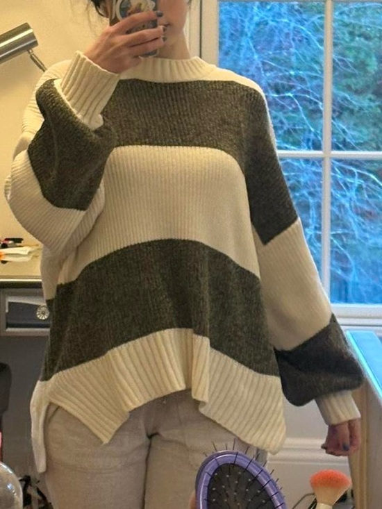 Sweaters - Adorable untra-soft oversized white and forest green striped Altar'd State sweat